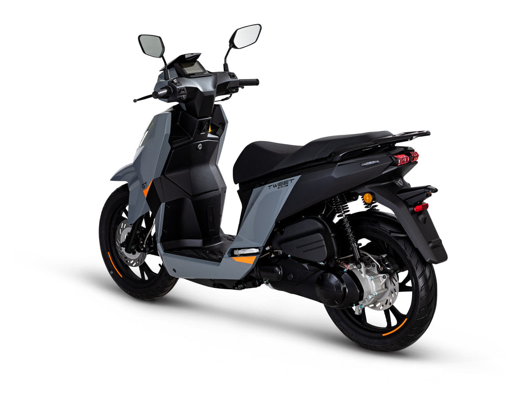 Tweet 125 GT 4T 125ccm3 SBC